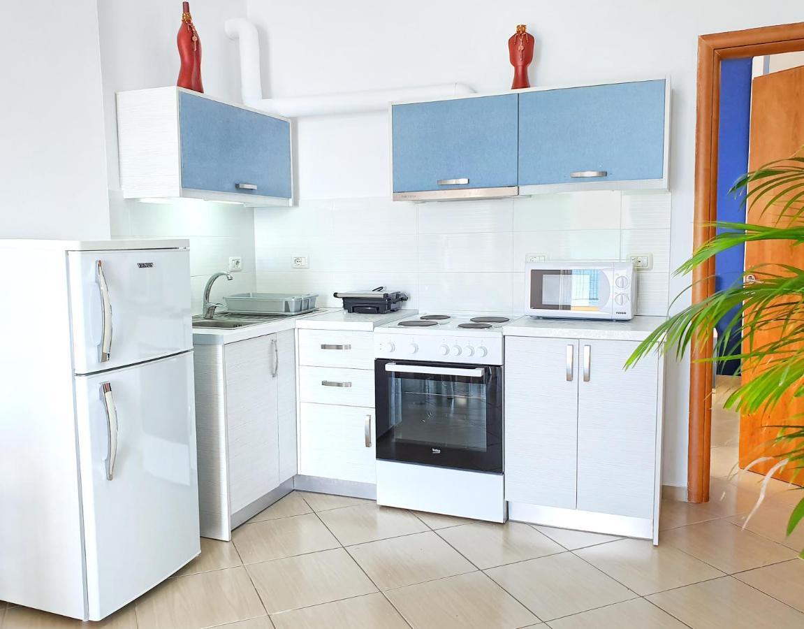 Allure Apartment Sarande Exterior photo